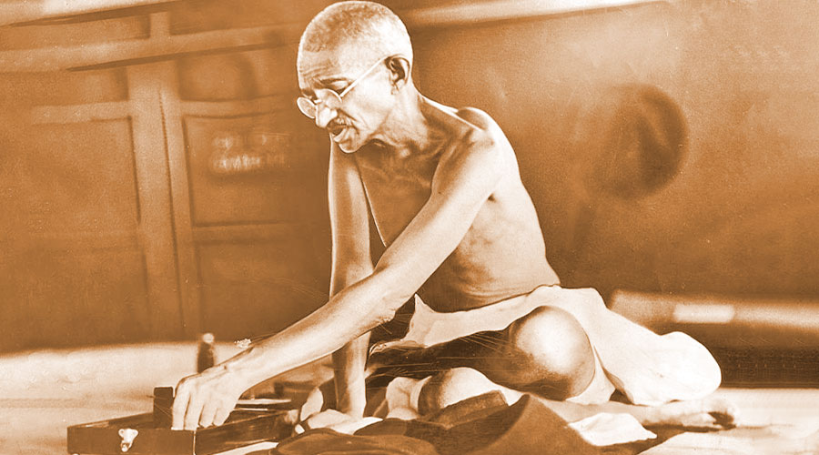 Gandhi-01